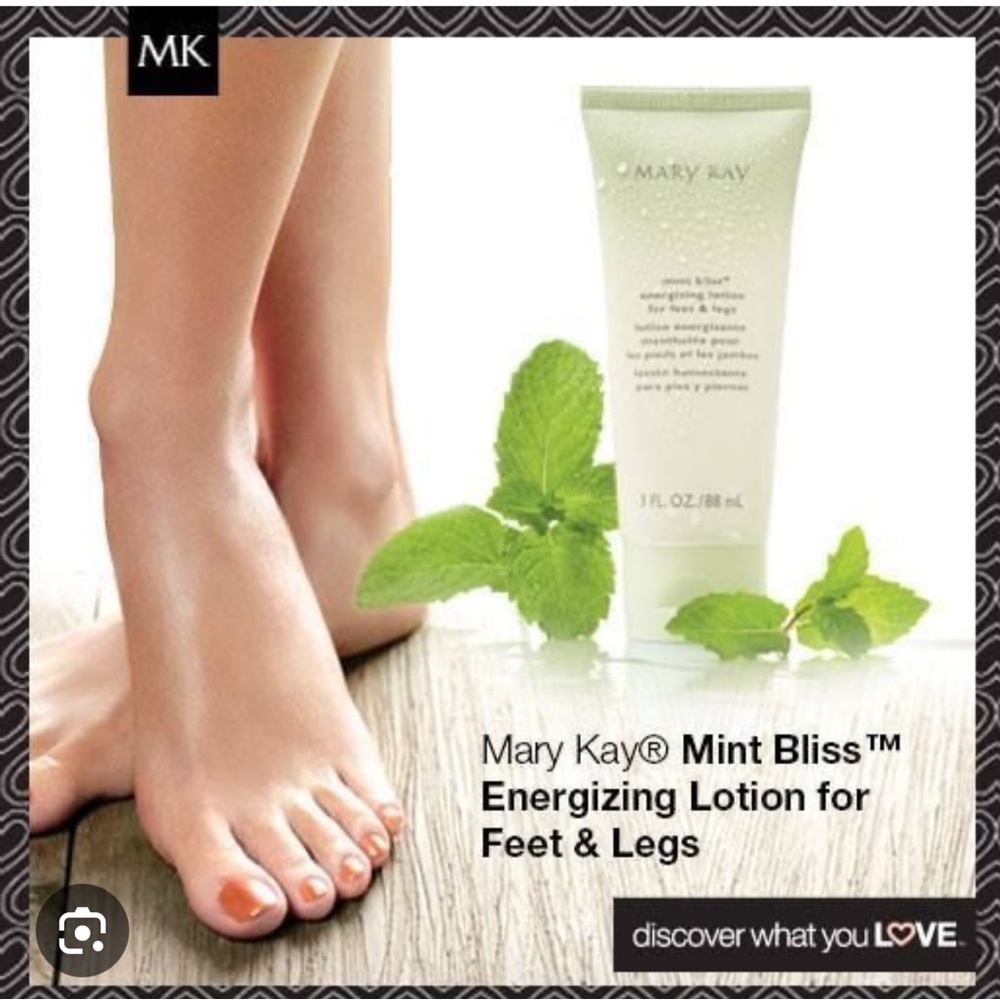 Mary Kay Mint Bliss Energizing Lotion for Feet & Legs - Green
